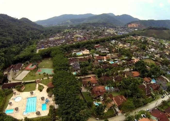 Casa Confortavel E Ampla Com Piscina E Bilhar!