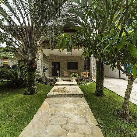 Casa Confortavel E Ampla Com Piscina E Bilhar! Ubatuba Exterior photo