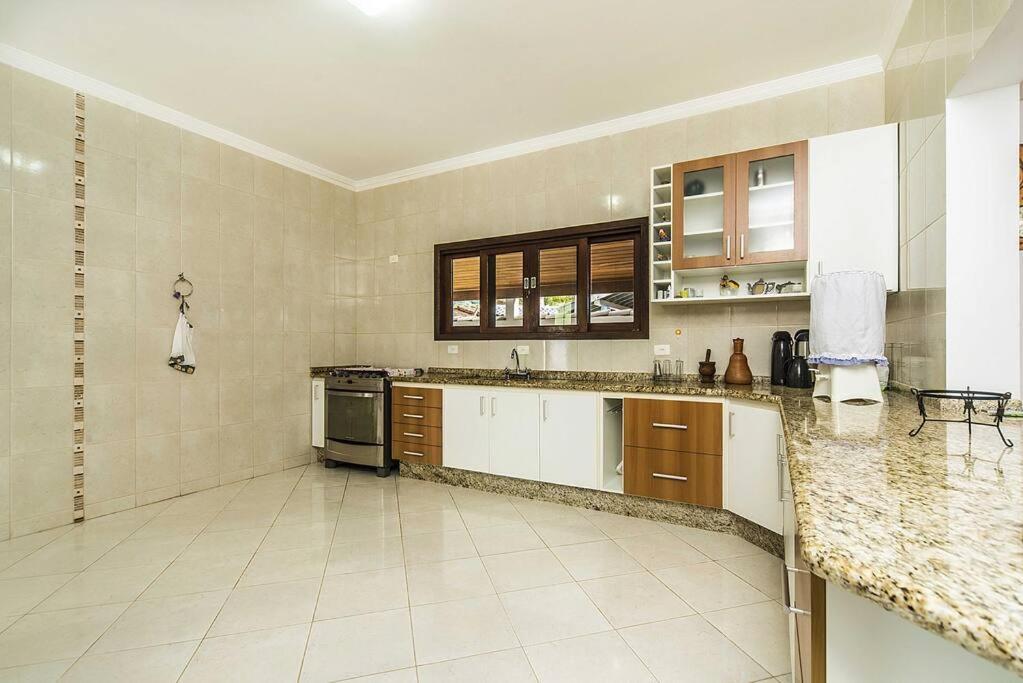 Casa Confortavel E Ampla Com Piscina E Bilhar! Casa de Férias